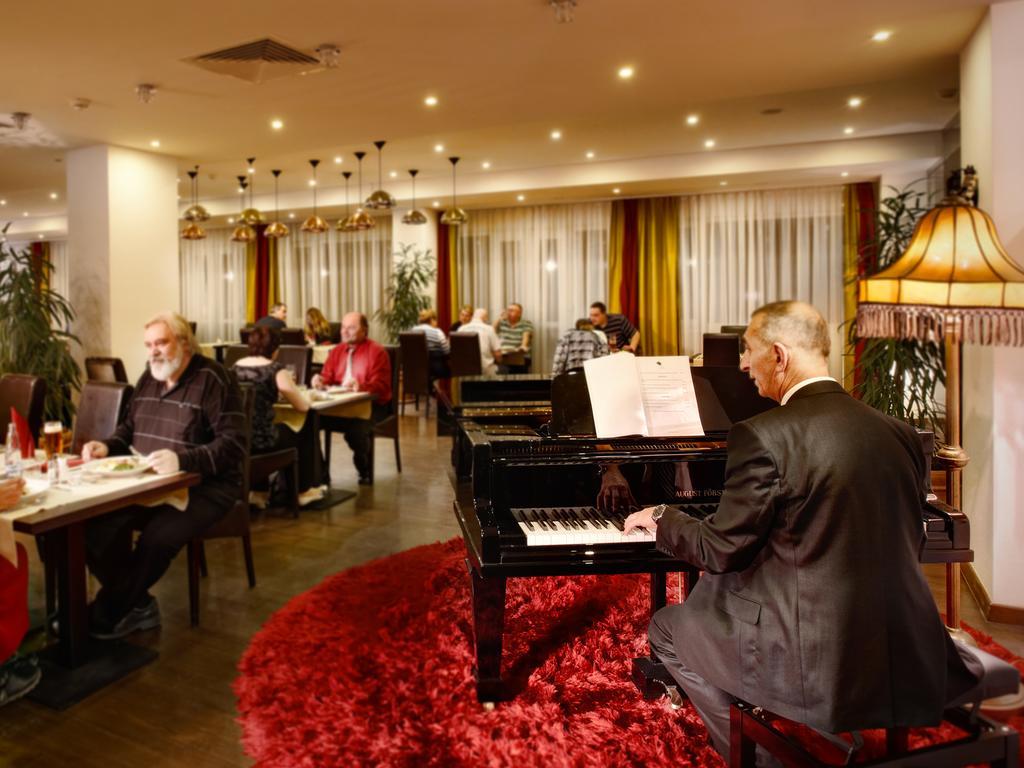 Wellness Hotel Green Paradise Brezova  Екстер'єр фото