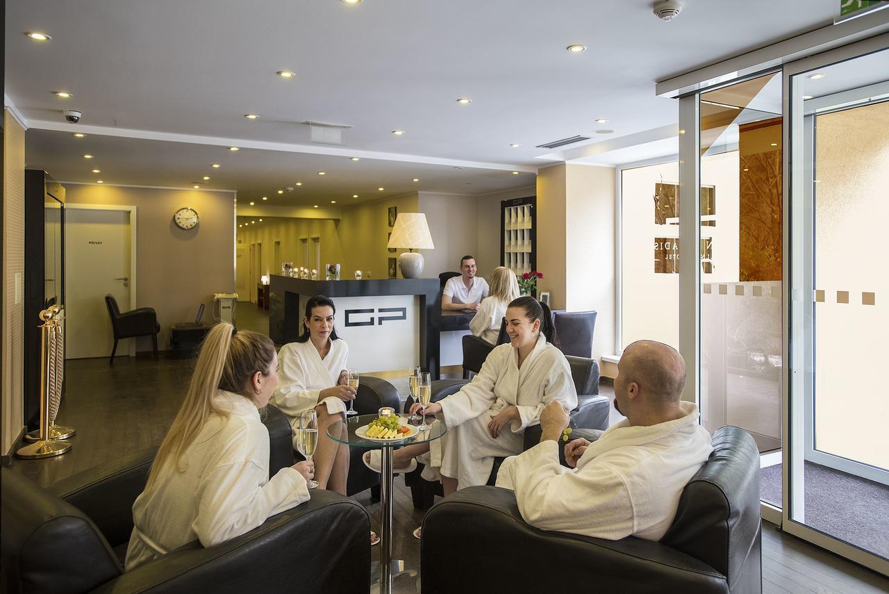 Wellness Hotel Green Paradise Brezova  Екстер'єр фото